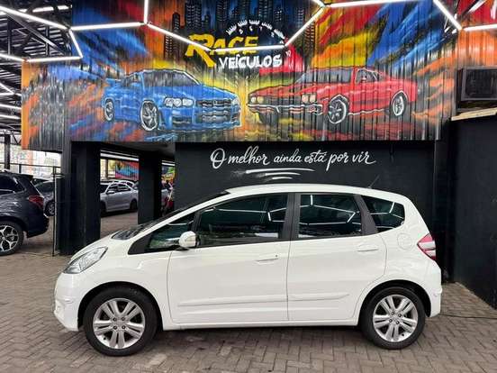 HONDA-FIT-2013