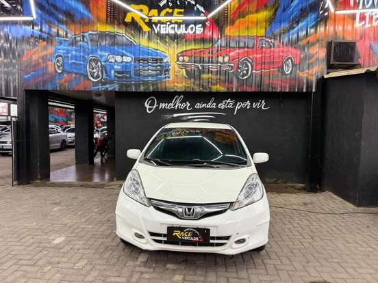 HONDA-FIT-2013
