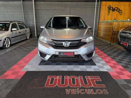 HONDA-FIT-2016