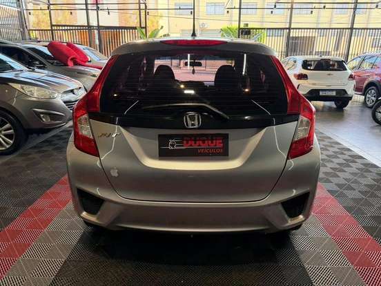 HONDA-FIT-2016