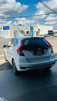 HONDA-FIT-2021