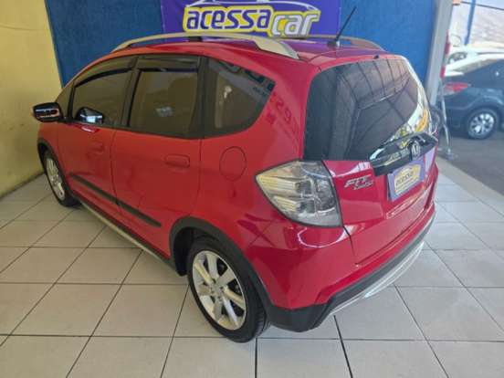 HONDA-FIT-2012