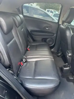 HONDA-HR-V-2019