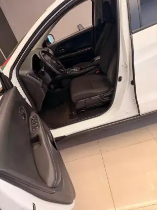 HONDA-HR-V-2021