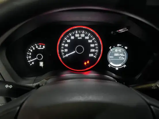HONDA-HR-V-1.8 16V FLEX LX 4P AUTOMÁTICO HONDA-HR-V-2016