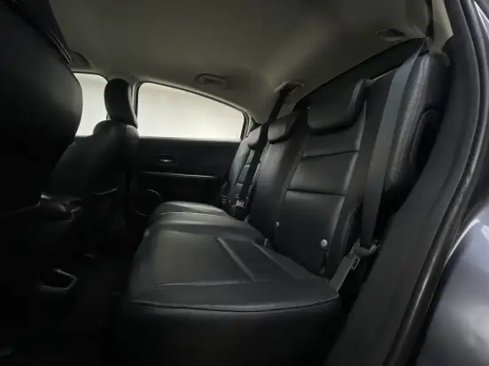 HONDA-HR-V-1.8 16V FLEX TOURING 4P AUTOMÁTICO HONDA-HR-V-2017
