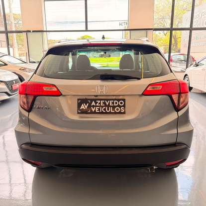 HONDA-HR-V-2015