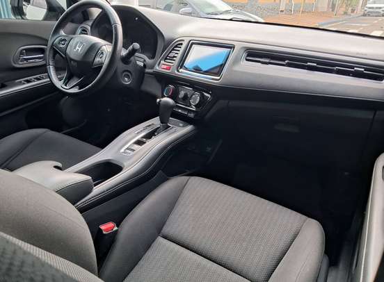 HONDA-HR-V-2015