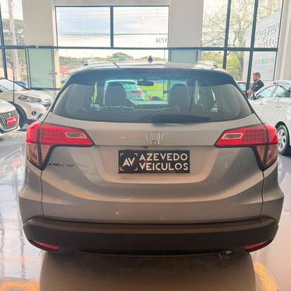 HONDA-HR-V-2017