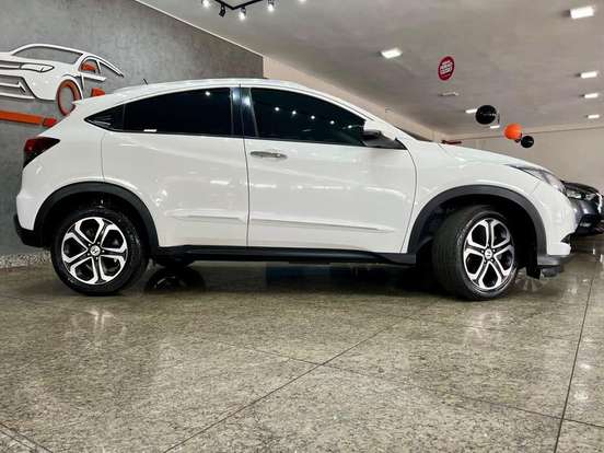 HONDA-HR-V-2016