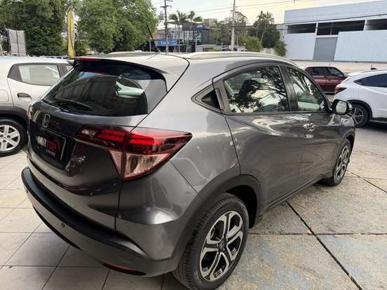 HONDA-HR-V-2017