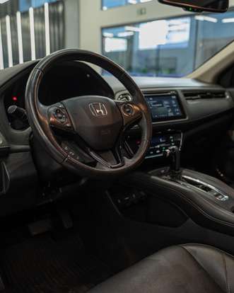 HONDA-HR-V-1.8 16V FLEX TOURING 4P AUTOMÁTICO HONDA-HR-V-2017
