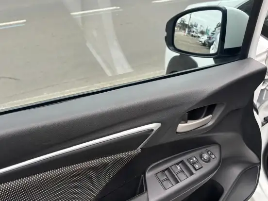 HONDA-WR-V-2017