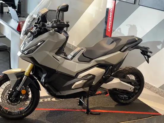 HONDA-X-ADV-2025
