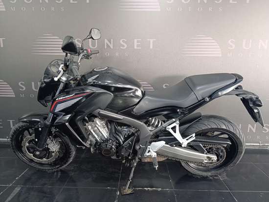 HONDA-CB 650 F-2015