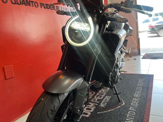 HONDA-CB 650 R ABS HONDA-CB 650 R ABS-2025