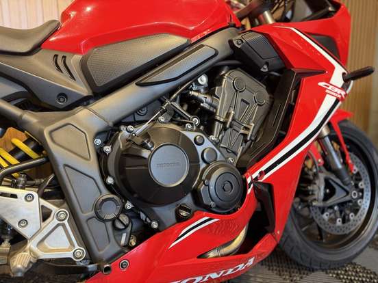 HONDA-CBR 650R ABS-2021