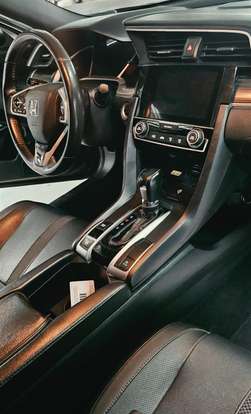 HONDA-CIVIC-2019