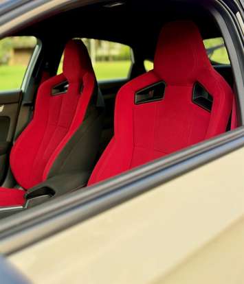 HONDA-CIVIC-2024