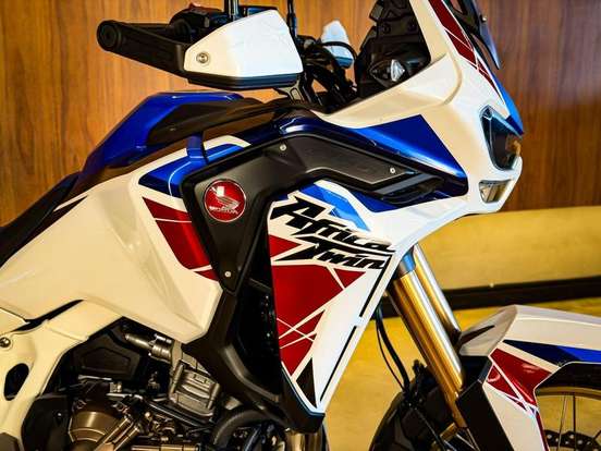 HONDA-CRF 1100L AFRICA TWIN ADVENTURE SPORTS ES DCT HONDA-CRF 1100L AFRICA TWIN ADVENTURE SPORTS ES DCT-2023