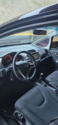 HONDA-FIT-2009