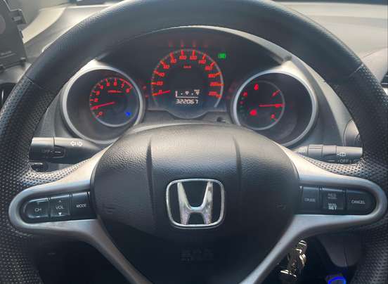 HONDA-FIT-2011