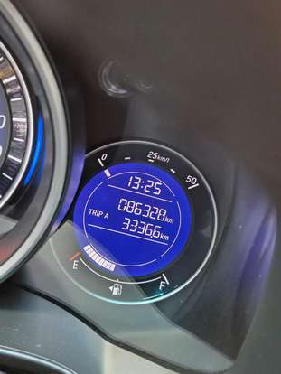 HONDA-FIT-2015