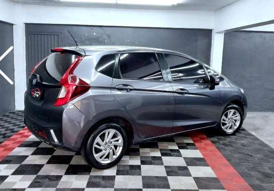 HONDA-FIT-2017