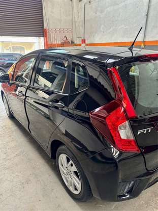 HONDA-FIT-2015
