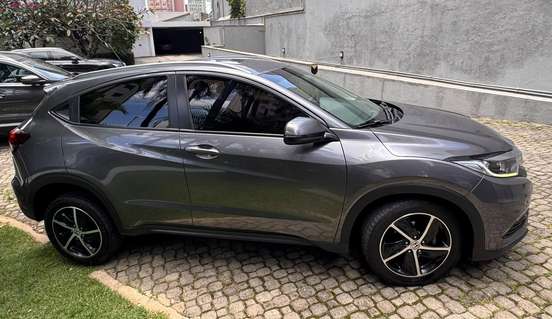 HONDA-HR-V-2019