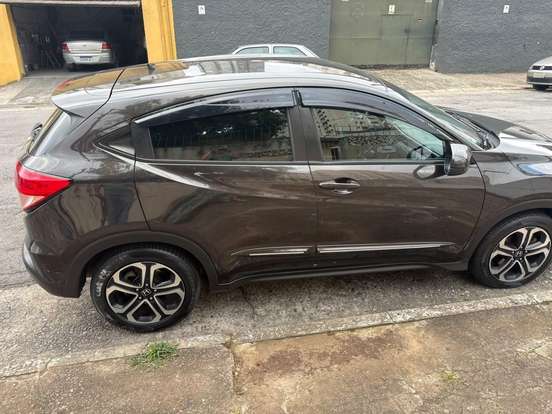 HONDA-HR-V-2015
