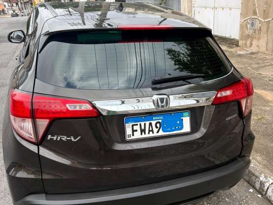 HONDA-HR-V-1.8 16V FLEX LX 4P AUTOMÁTICO HONDA-HR-V-2015