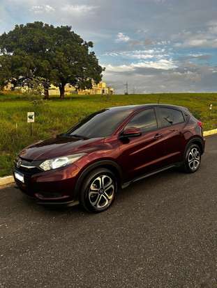 HONDA-HR-V-2016