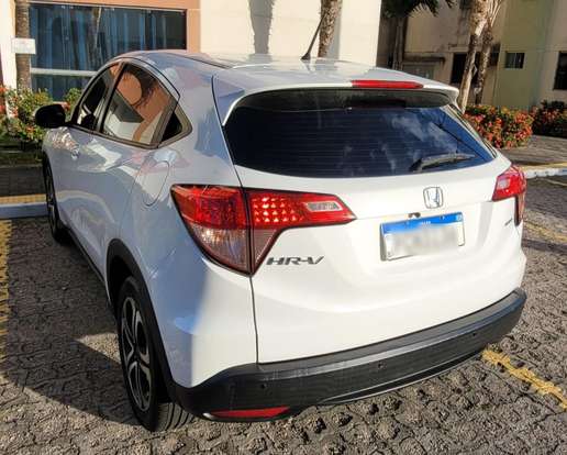 HONDA-HR-V-2015