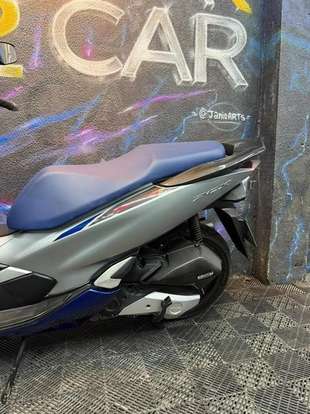 HONDA-PCX-2021