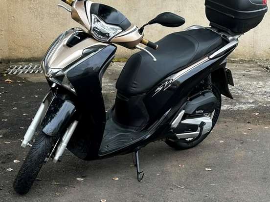 HONDA-SH 150i DLX HONDA-SH 150i DLX-2018