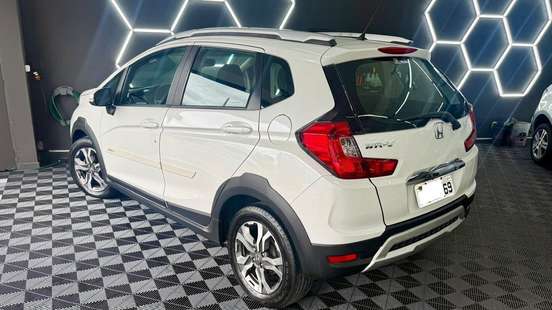 HONDA-WR-V-2017