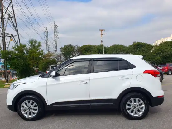 HYUNDAI-CRETA-2023