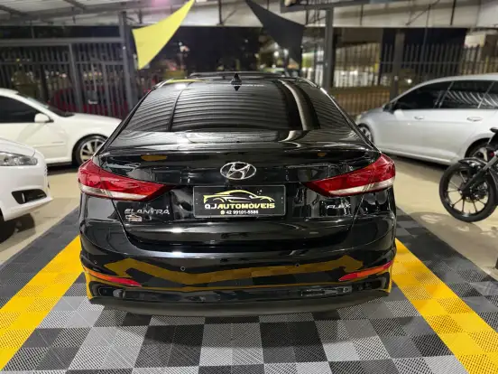 HYUNDAI-ELANTRA-2017