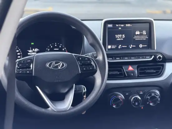 HYUNDAI-HB20-2023