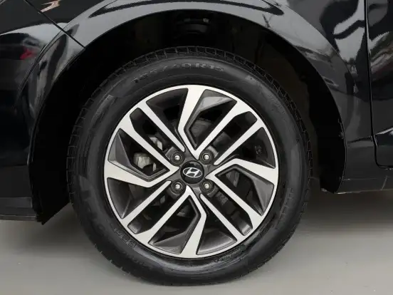 HYUNDAI-HB20-1.0 12V FLEX LIMITED PLUS MANUAL HYUNDAI-HB20-2024