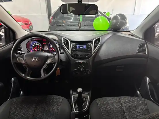 HYUNDAI-HB20-2018