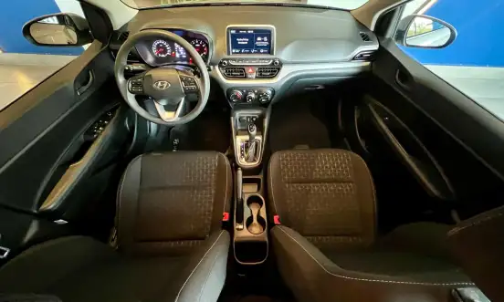 HYUNDAI-HB20-2023