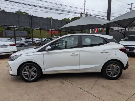 HYUNDAI-HB20-2024