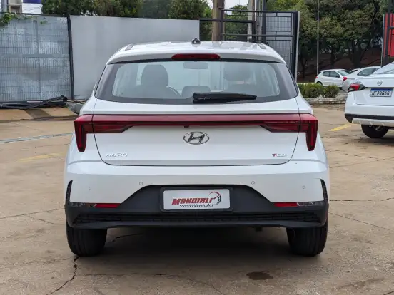 HYUNDAI-HB20-2024