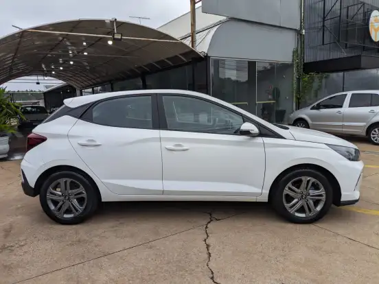 HYUNDAI-HB20-2024