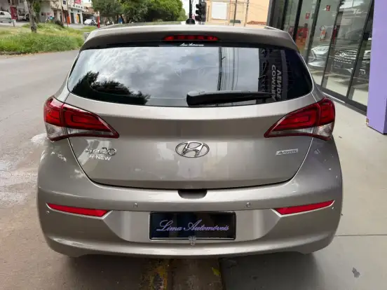 HYUNDAI-HB20-1.6 COMFORT PLUS 16V FLEX 4P AUTOMÁTICO HYUNDAI-HB20-2019