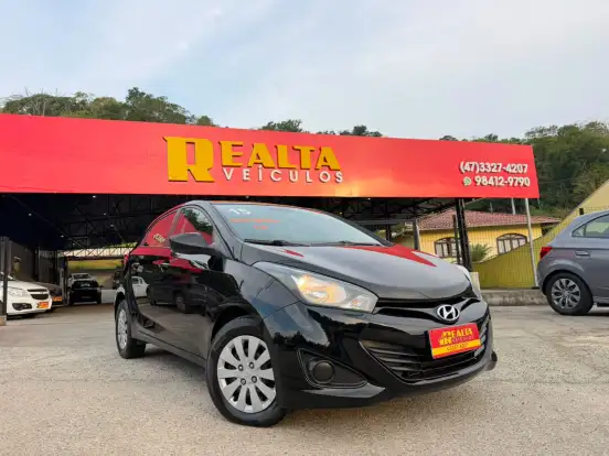 HYUNDAI-HB20-2015