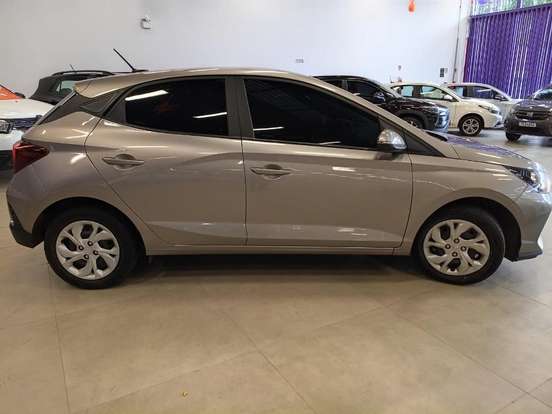 HYUNDAI-HB20-2024