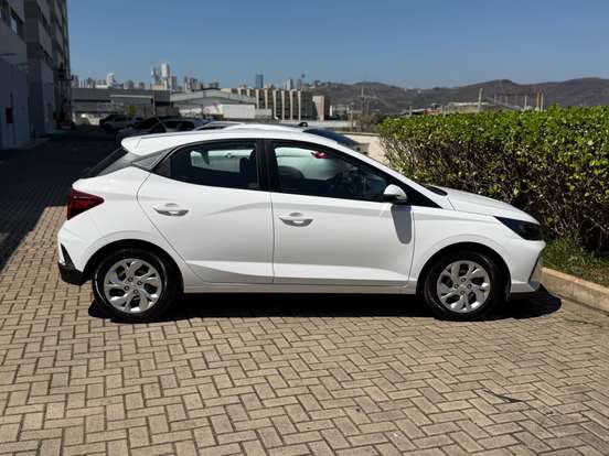 HYUNDAI-HB20-2025